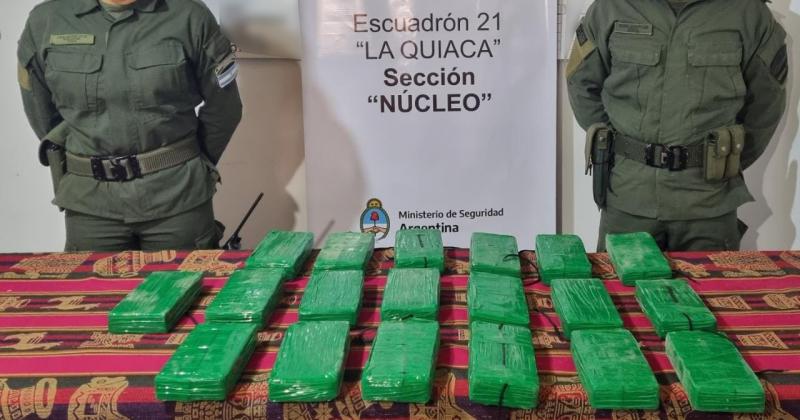 Detienen en La Quiaca a un hombre que circulaba con maacutes de 20 kilos de cocaiacutena 