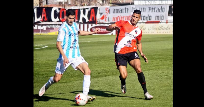 El Lobo tropezoacute en Mendoza y fue goleado por Maipuacute