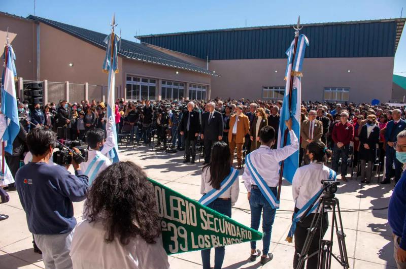 La inauguracioacuten del Colegio Secundario Ndeg 39 es emblemaacutetico porque derrotamos a la violencia