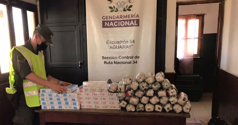 Escondiacutean 20 kilos de hojas de coca en bolsas de papas y en la rueda de auxilio