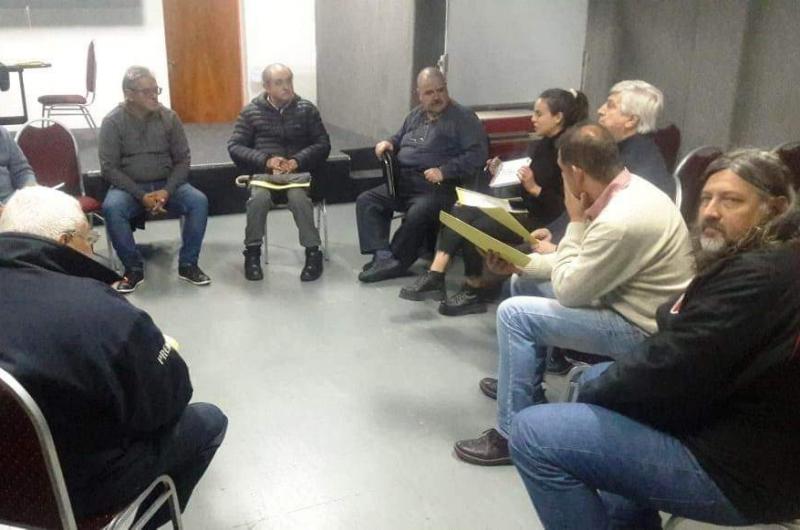 El Ciacuterculo de Periodistas Deportivos de Jujuy participoacute de una reunioacuten de la  FAPED