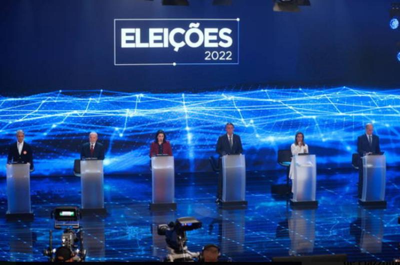 Tensa discusioacuten entre Lula y Bolsonaro en el primer debate televisivo en Brasil