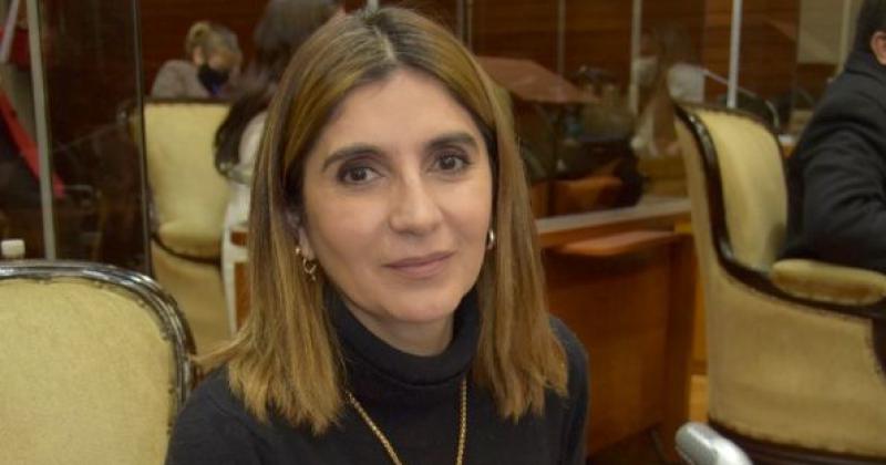 Diputada Ferreyra acompantildea reclamo de usuarios por cierre de bocas de atencioacuten al puacuteblico