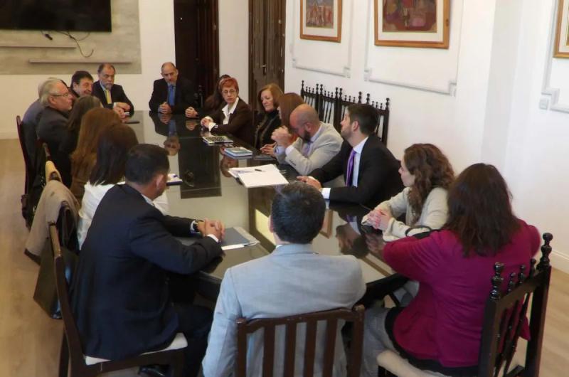 Avanzan las gestiones para definir un sistema de mediacioacuten que facilite el acceso a la justicia