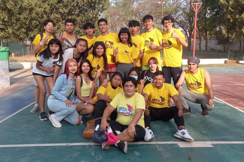 Hoy se realizaraacute la uacuteltima jornada de Estudiantina en San Pedro