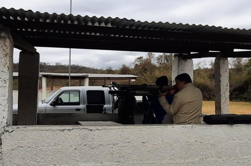 Agustiacuten Perea el duentildeo del aire comprimido