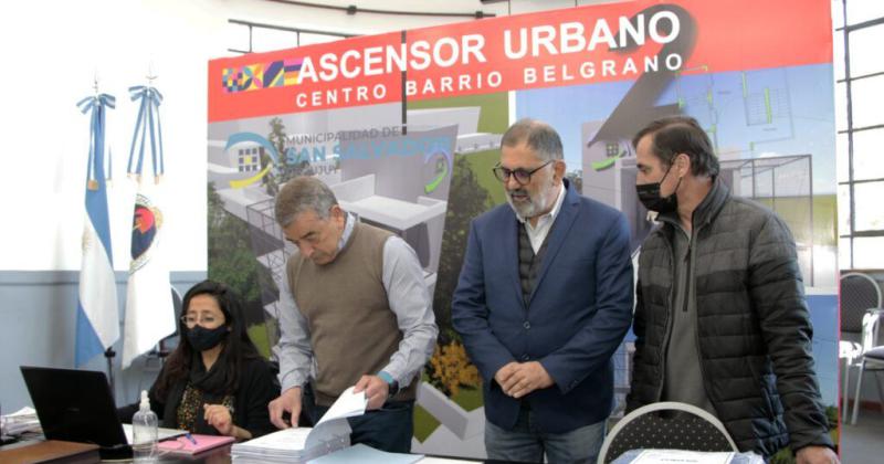 Avanza proceso para la construccioacuten del segundo ascensor urbano