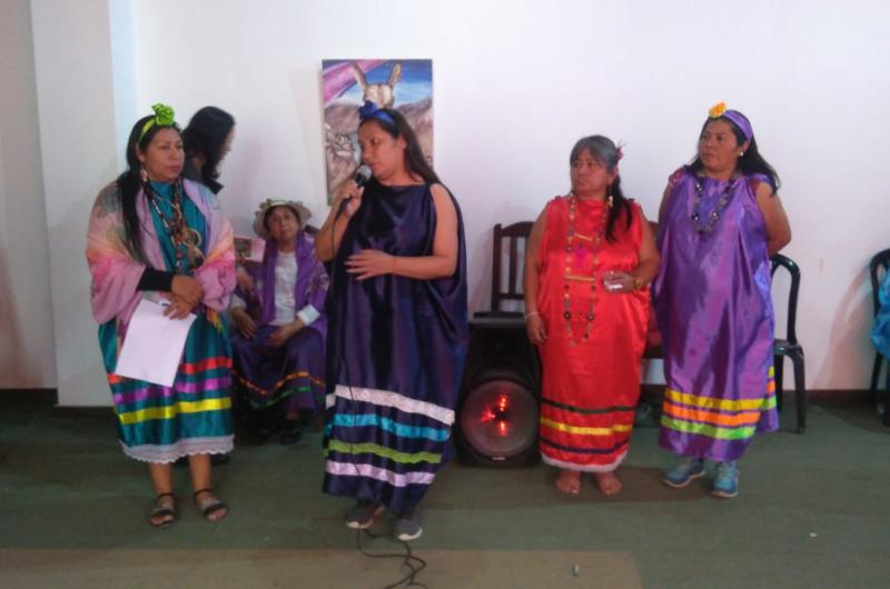  Celebraron en Libertador el Diacutea de la Mujer Indiacutegena