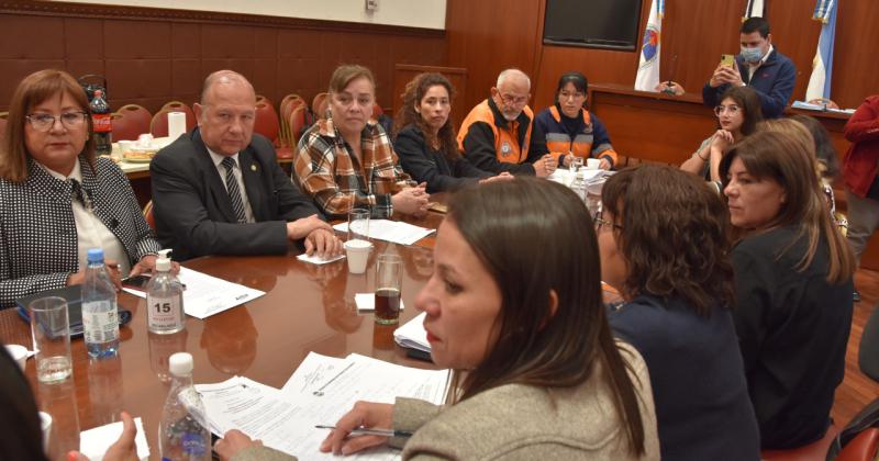 Avanzan en la legislatura proyectos para reglamentar actividad de los bomberos voluntarios