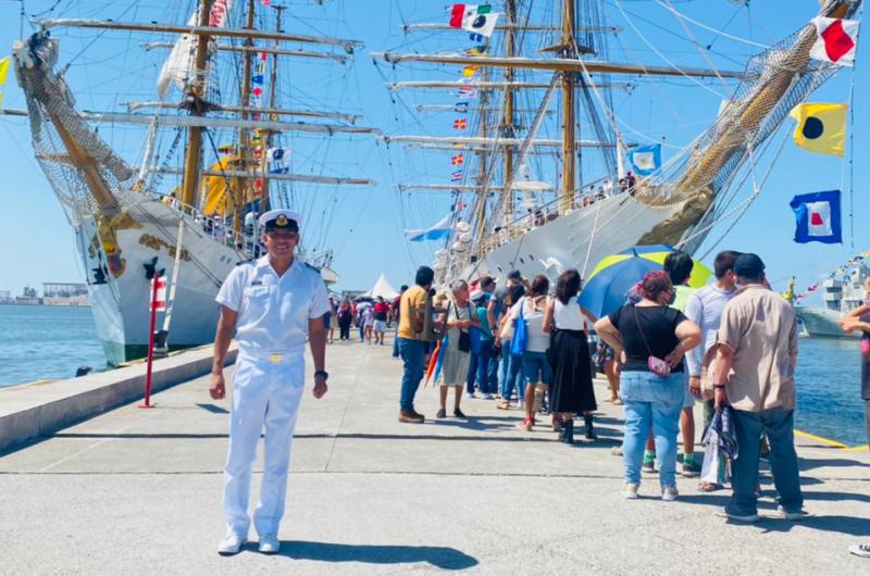 Jujentildeo tripulante de la Fragata Libertad regresa a puerto tras cinco meses de viaje