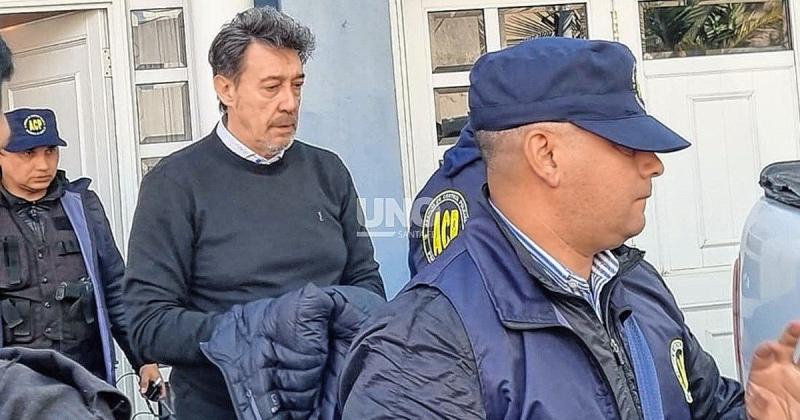 Detuvieron al vicepresidente de Coloacuten otro dirigente y seis barras