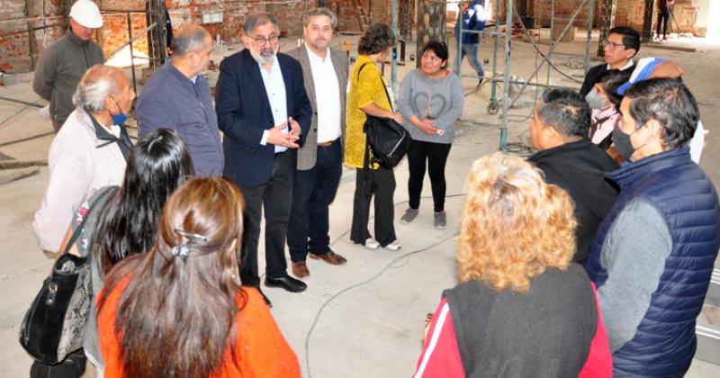 Puesteros del mercado central recorrieron las obras de transformacioacuten del edificio