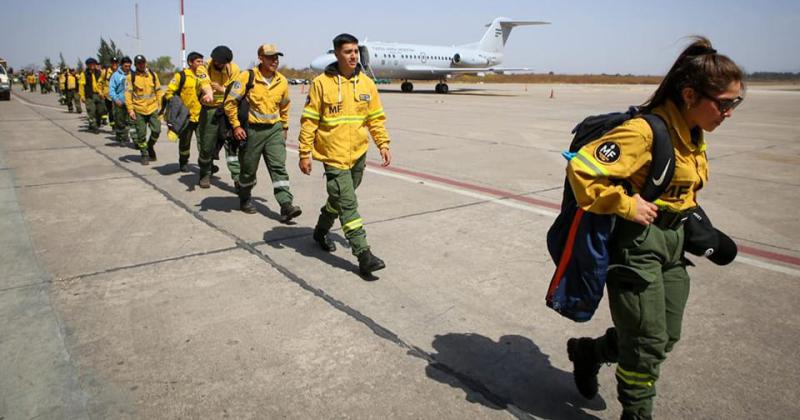 El incendio forestal en zona de las Yungas lleva 3 diacuteas quieto 