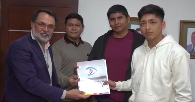 Estudiantes crearon innovadores anteojos 3D para rehabilitacioacuten visual