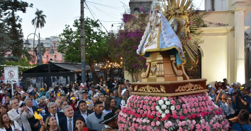 Jujuy renovoacute su devocioacuten a la Virgen de Riacuteo Blanco