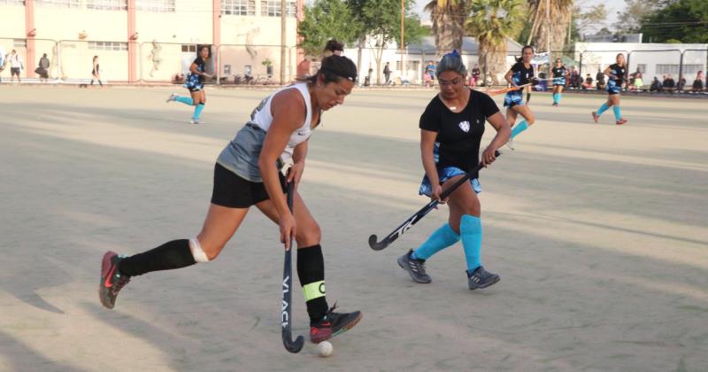 San Juan se llevoacute la Copa de Oro del Nacional de Mamis Hoacuteckey