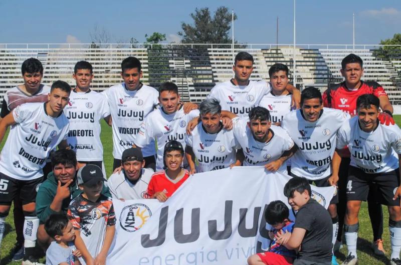 Moacutenaco todaviacutea no definioacute el once para el debut ante Ciudad de Nieva