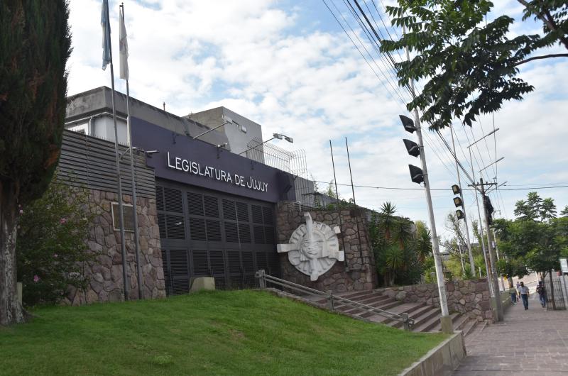  La Legislatura jujentildea reconocioacute labor que desarrolla la Biblioteca Artekis