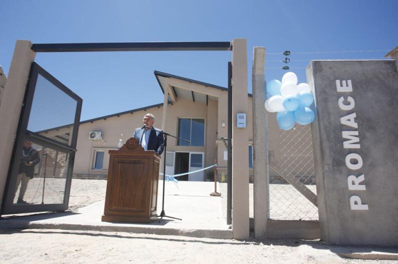 En Quebralentildea y Agua de Castilla inauguraron otras dos escuelas secundarias