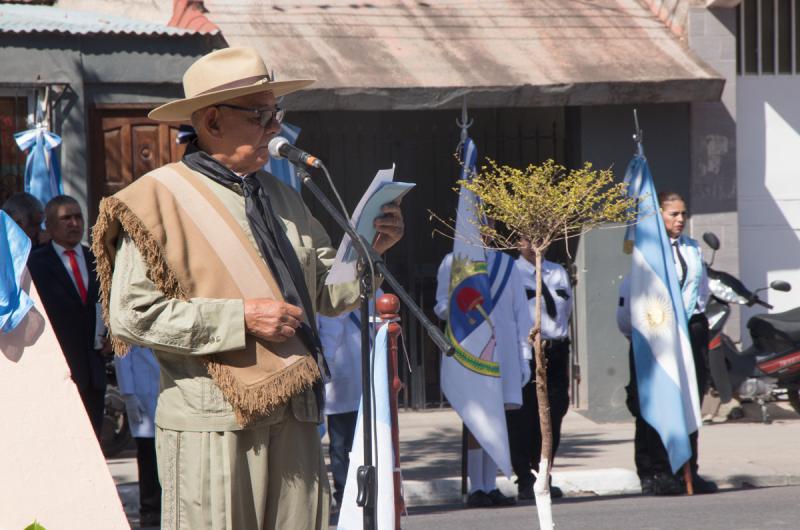 El departamento de Palpalaacute celebroacute con un acto 37 antildeos