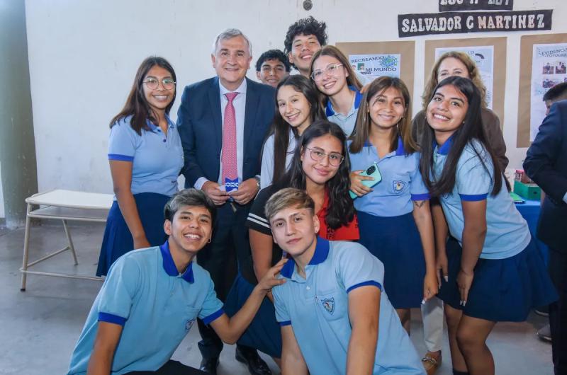 Gerardo Morales inauguroacute la Feria Provincial de Educacioacuten Arte Ciencia y Tecnologiacutea 2022