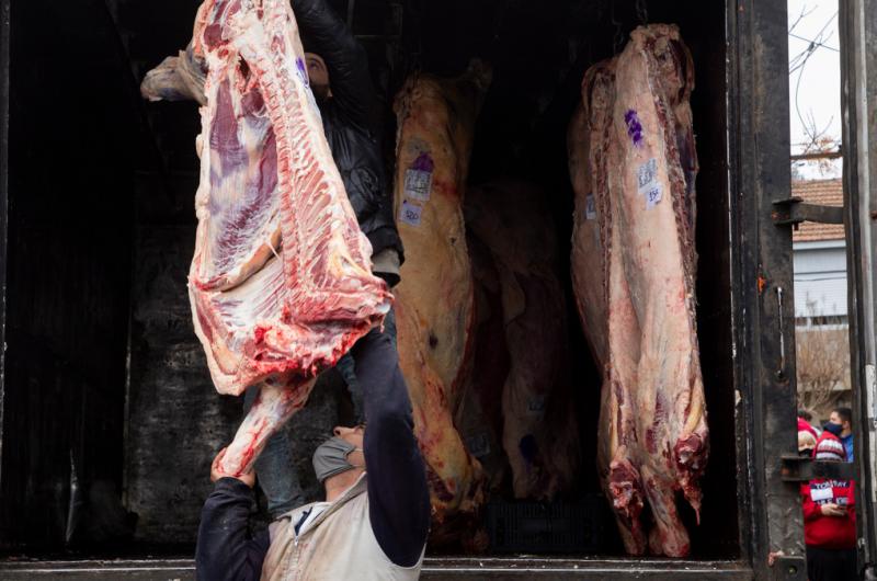 Por pedido de las provincias se prorrogoacute el comienzo del troceo de carne por 75 diacuteas