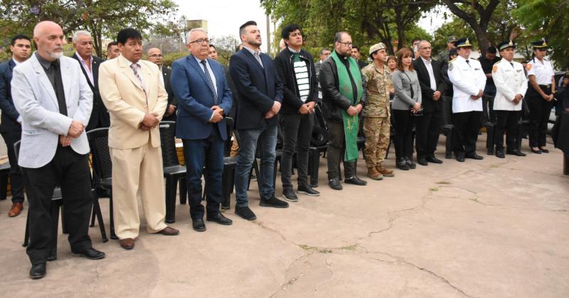 Julio Bravo participoacute del acto por el 201deg Aniversario de la Policia Federal