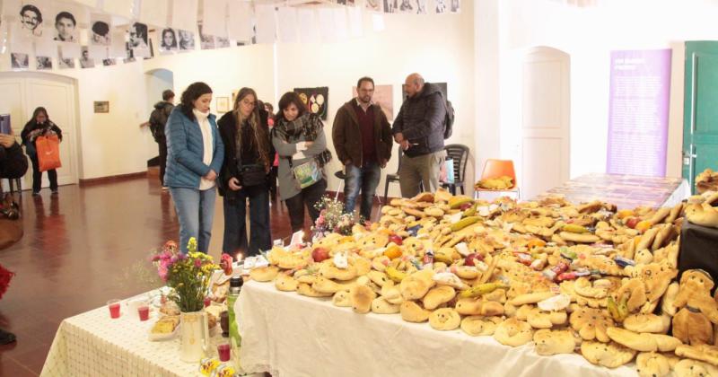 Chaher acompantildeoacute a familiares de detenidos y desaparecidos en un acto recordatorio