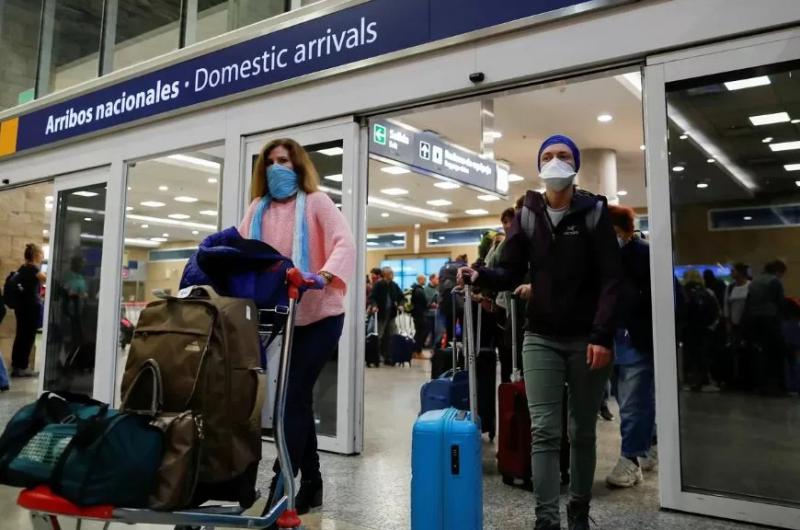 Pasajes de avioacuten seraacuten maacutes caros desde 2023 porque se suma un nuevo impuesto