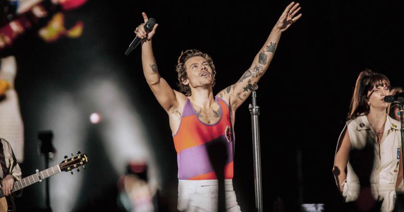 Harry Styles en River- ese luminoso objeto del deseo