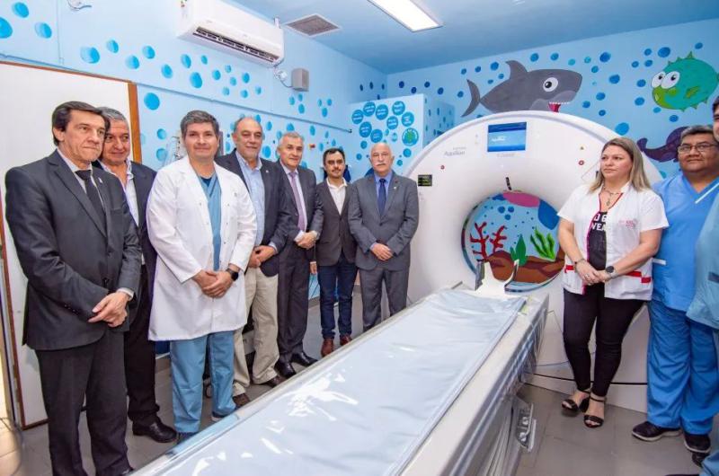 Inauguraron nuevo tomoacutegrafo en el hospital Materno Infantil Dr Heacutector Quintana