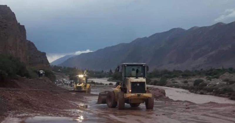 Vialidad trabaja en rutas nacionales ante los inconvenientes por lluvias