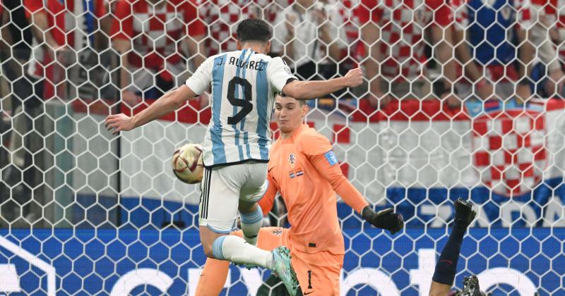 Juliaacuten Aacutelvarez sobre su golazo contra Croacia