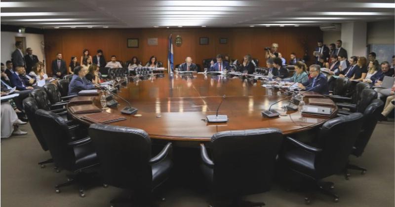 La Corte Suprema rechazoacute recibir a los legisladores del oficialismo 