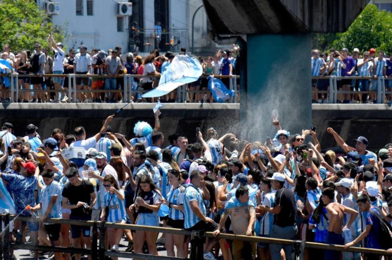 Hubo unos 30 heridos durante los festejos de la Seleccioacuten