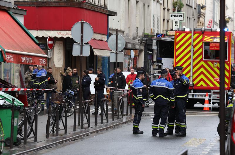 Tres muertos y tres heridos en un ataque a balazos en el centro de Pariacutes