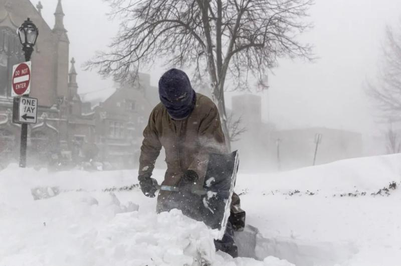 Se elevoacute a 50 la cifra de muertos por la tormenta invernal en EEUU 