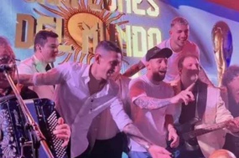 Messi y su megafiesta Campeones del mundo