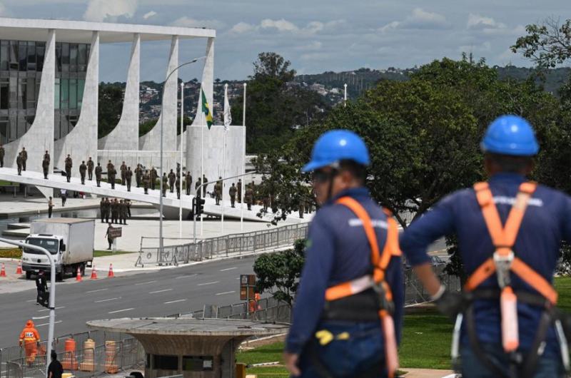 Luiz Lula da Silva tomaraacute el poder el domingo en una Brasilia blindada 