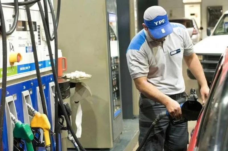 Postergaron la suba de los precios de los combustibles 