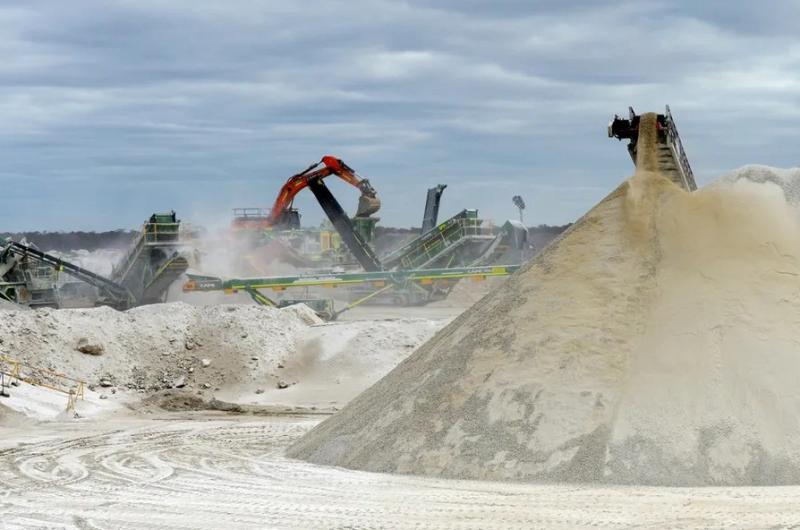 Jujuy pasaraacute de producir 17 mil toneladas de litio a 82500 en el presente antildeo