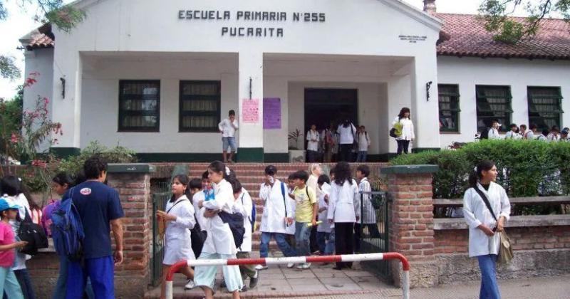 Para el ciclo lectivo de este antildeo se sumaraacute una hora extra de clases