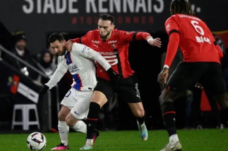 PSG con el astro y campeoacuten del mundo Lionel Messi perdioacute con Rennes