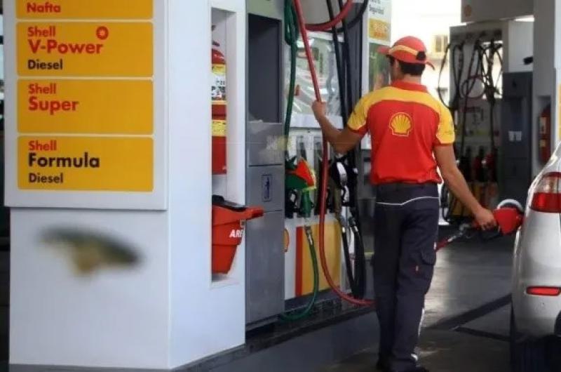 Ya rige el aumentoacute de 4-en-porciento-  en el precio de las naftas Shell