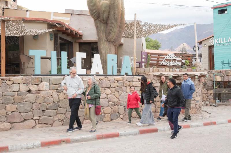 Primera quincena de enero- maacutes de 81 mil turistas visitaron Jujuy   