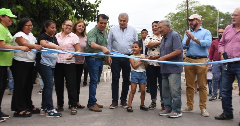 Inauguraron obras de pavimento en cuatro localidades del Ramal