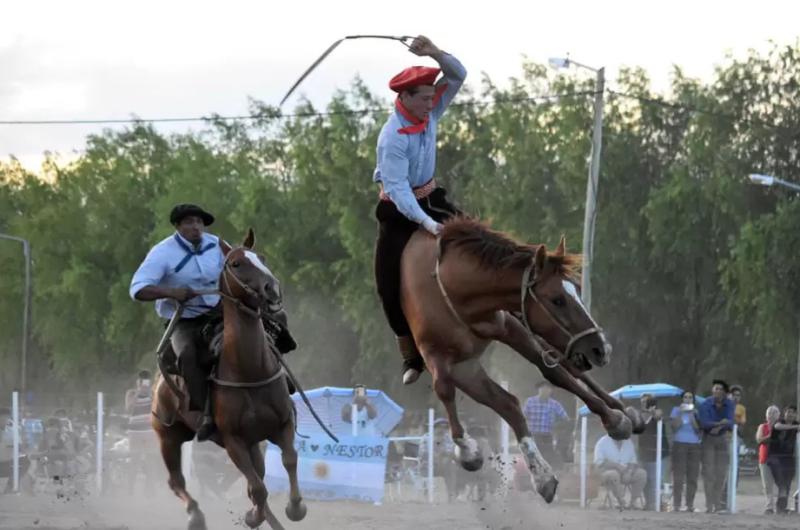 Con artistas de renombre vuelve el tradicional festival Bajo los cielos de Tumbaya