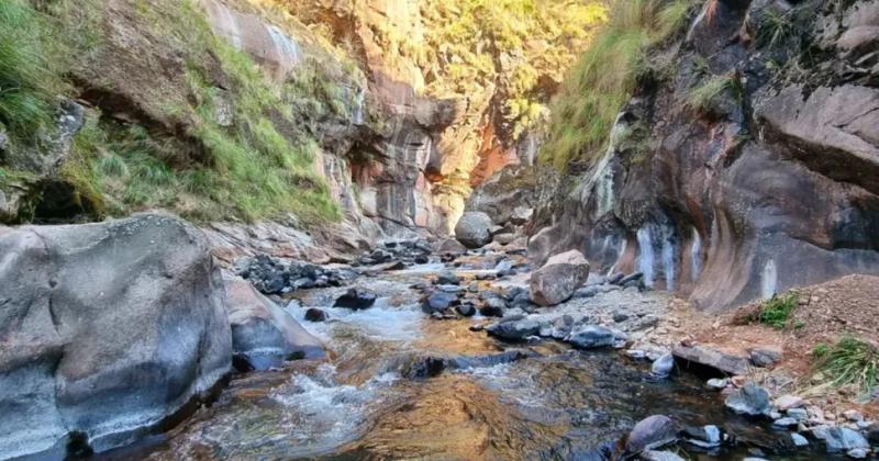 Yala- restringen visitas a Las Horquetas y a los Paredones