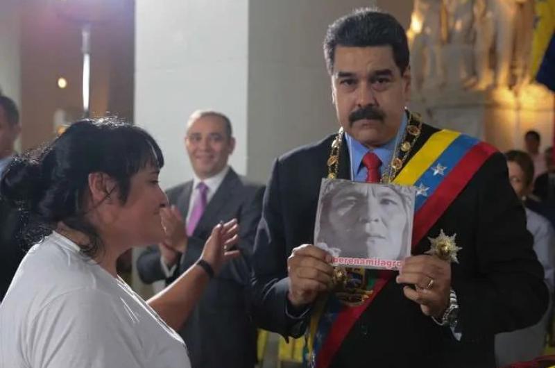 Morales se mostroacute indignado por la visita de Nicolaacutes Maduro al paiacutes