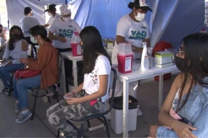 A la espera del arribo de las vacunas bivalentes en Jujuy
